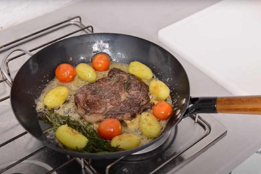 Carbon Steel Skillet Steak Recept: De Ultieme Gids